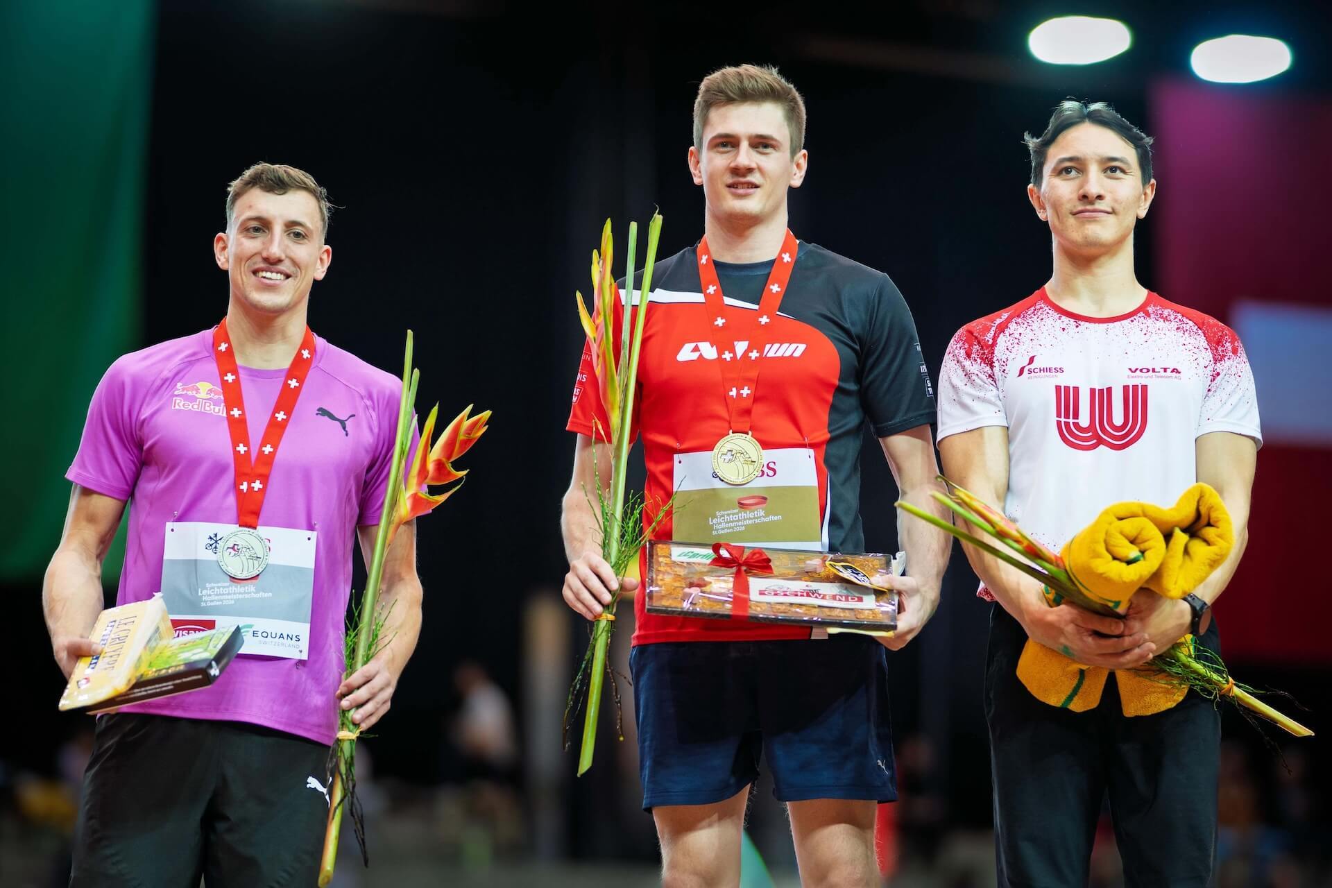 Gold für Felix Eichenberger und ein PB-Feuerwerk an der Hallen-SM in St. Gallen!