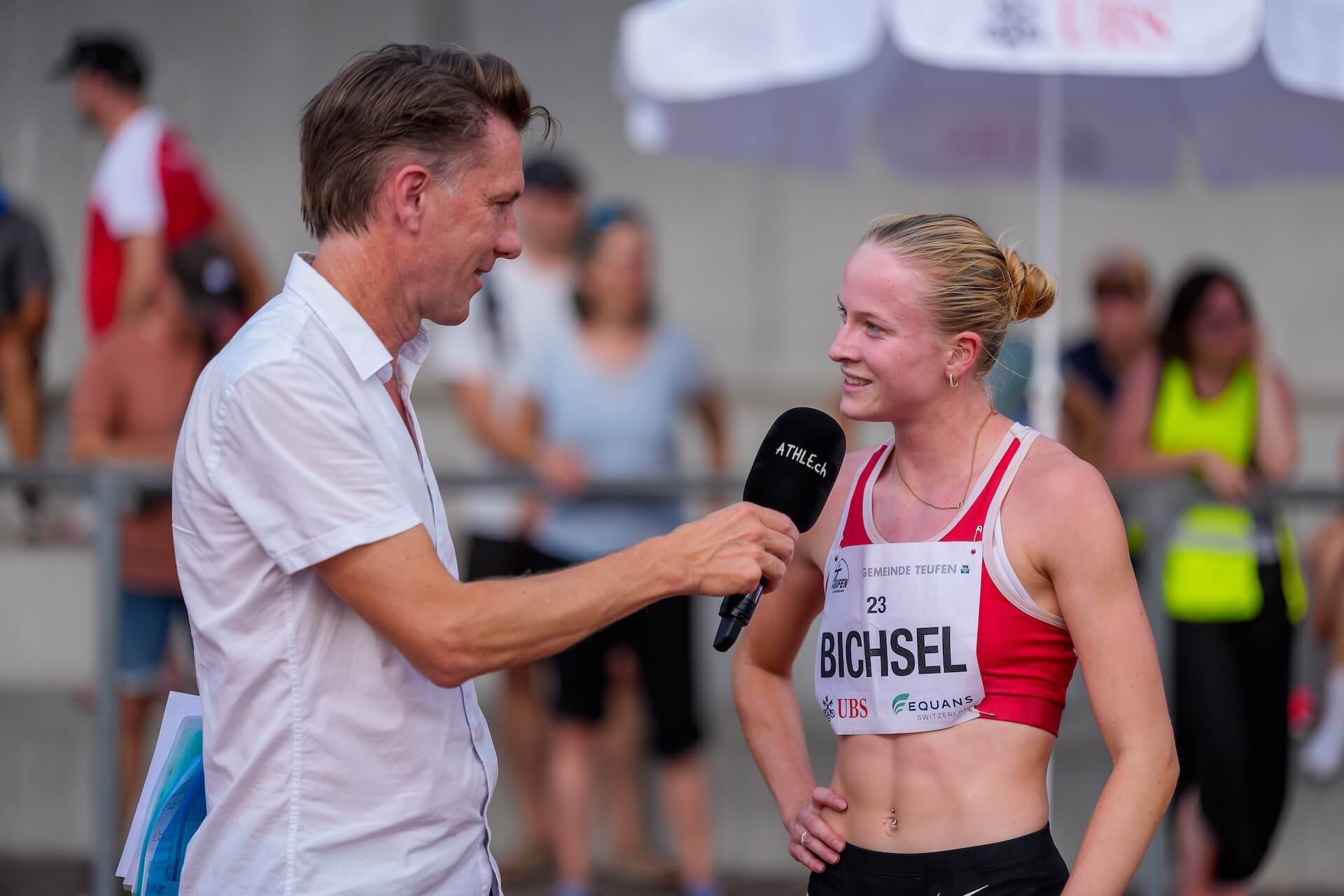 Linda Bichsel feiert ihren Schweizermeister-Titel